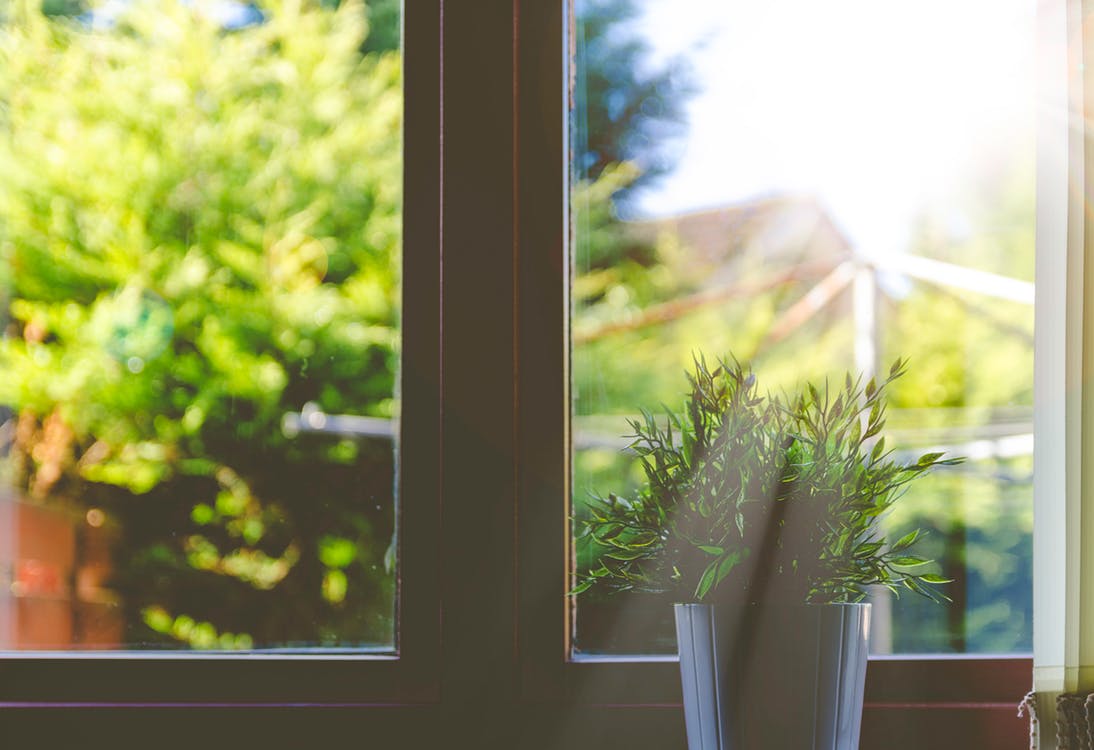 window fixation in the required position